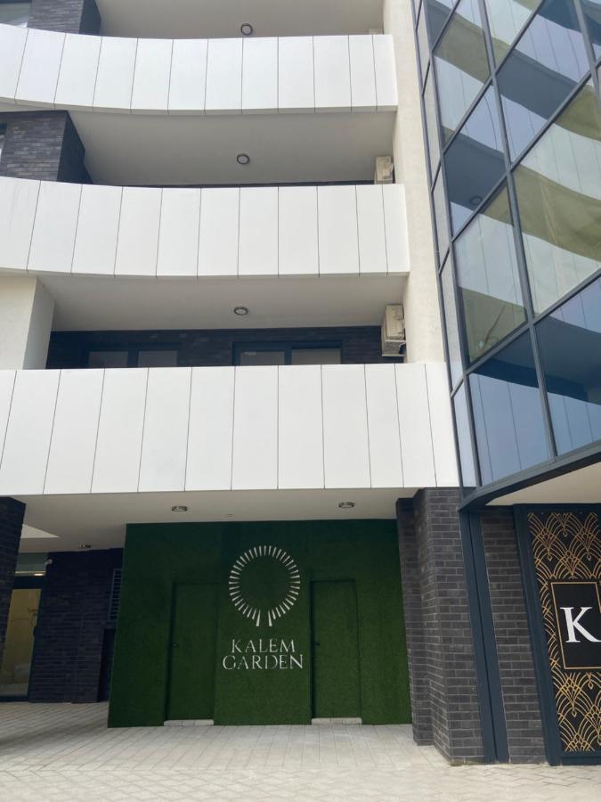 Pupin Palata Business Apartman B5 Novi Sad Buitenkant foto